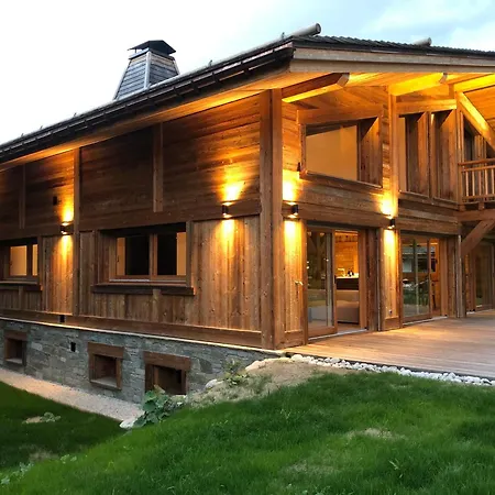 Alpesi faház Magnifique A Avec Jacuzzi Et Sauna - Fr-1-343-268