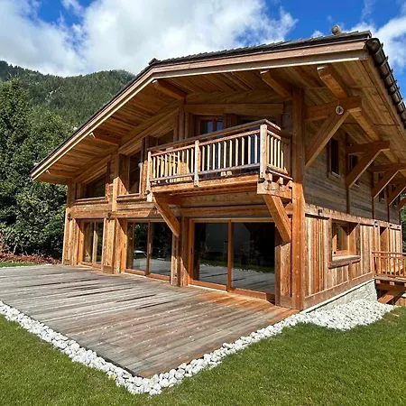 Chalet Magnifique A Avec Jacuzzi Et Sauna - Fr-1-343-268